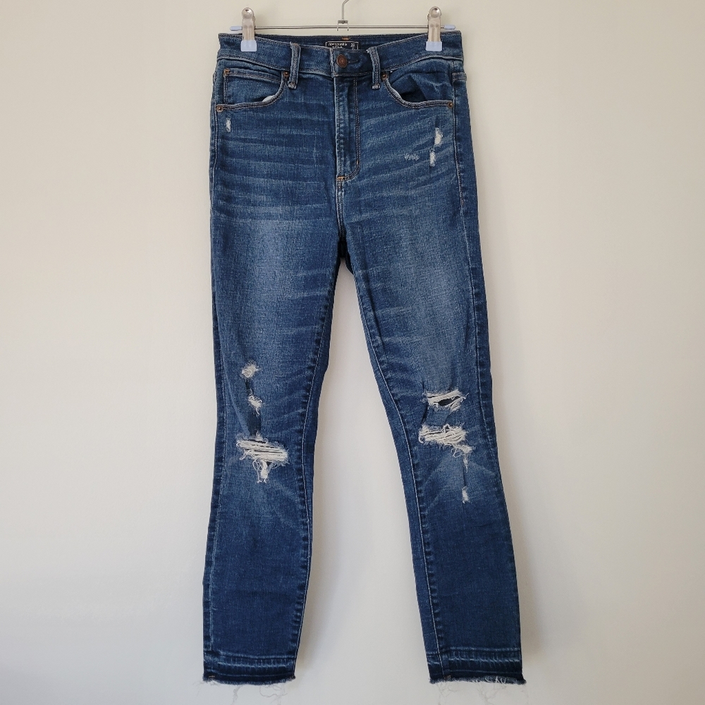 Abercrombie & Fitch Simone High Rise Ankle Denim Jean Size 2s/26